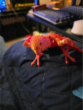 3D Printed Articulated Parakeet Figurine Flexible Movable Fidget Desk Toy Gift